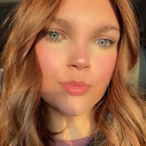 Emilee, Babysitter in Leduc