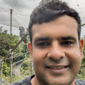 Abhishek, Family in Longueuil