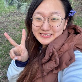 Yikun, Babysitter à Ottawa
