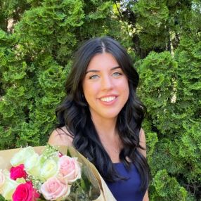 Chelsea, Babysitter in Kelowna