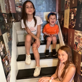 Julie, Family in Toronto