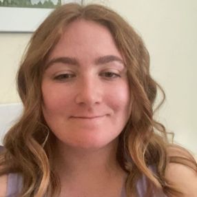 Sara, Babysitter in Middlesex County