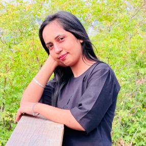 Navdeep, Babysitter in Surrey