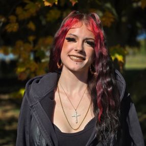 Kadrina, Babysitter in Shelburne