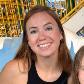 Chelsea, Babysitter in Coquitlam