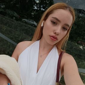 Alexandra, Babysitter à Vancouver