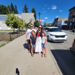 Brittany, Family in Sylvan Lake