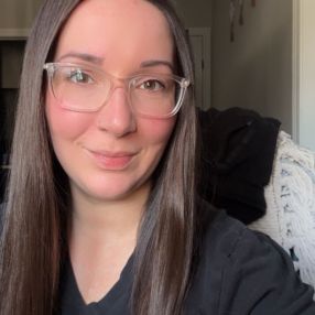 Heather, Babysitter in Woodstock