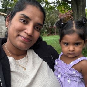 Gayathri, Famille à Sarnia