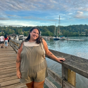Beth, Babysitter in Langford