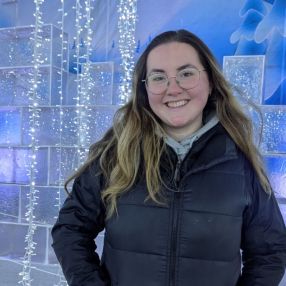Margaret, Babysitter in Edmonton