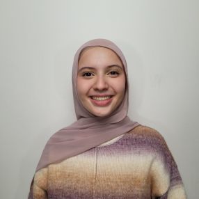 Yasmine, Babysitter in Boucherville