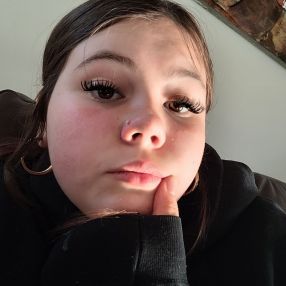Eva, Babysitter à Mascouche