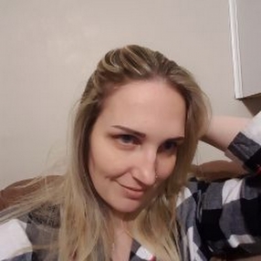 Amanda, Babysitter in Amherstburg