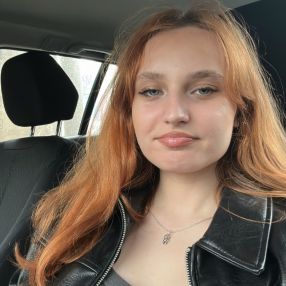 Nina, Babysitter in Capital Regional District