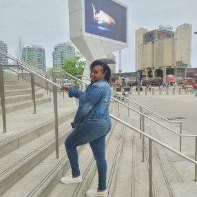 Pauline, Famille à Kingston