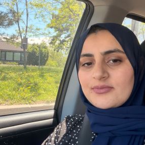 Gulabi, Babysitter in Vaughan