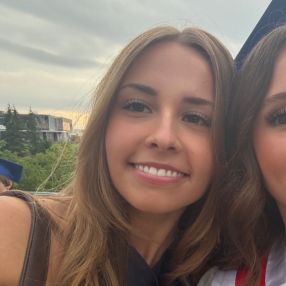 Avery, Babysitter in St. Catharines