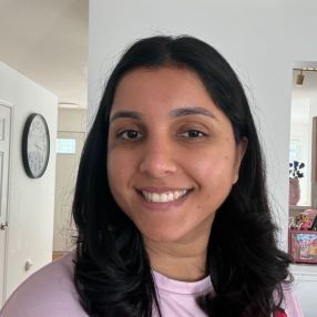 Diksha, Babysitter in Kitchener