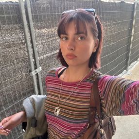 Agatha, Babysitter à Guelph