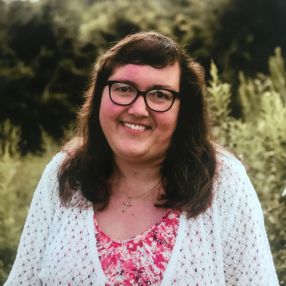 Deb, Babysitter à Guelph