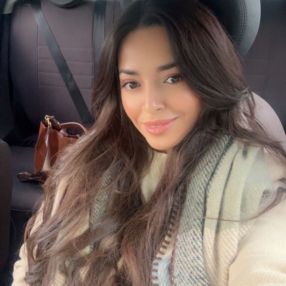 Nina, Babysitter in Repentigny