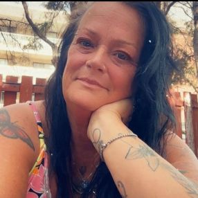 Michelle, Babysitter in Leduc