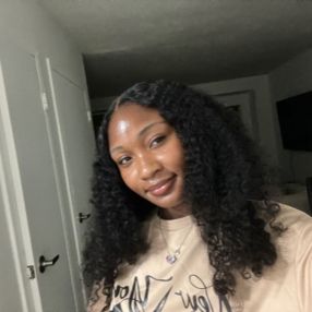 Fathia, Babysitter à St. Catharines