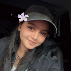 Suneha, Babysitter à Niagara Falls