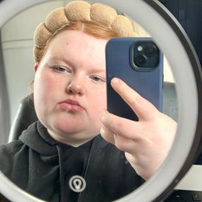Kennedy, Babysitter in Oromocto