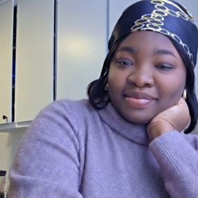 Amoin Luzette, Babysitter à Montreal