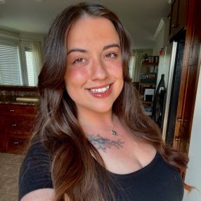 Calista, Babysitter in Paradise