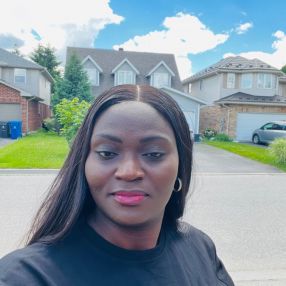 Salamatu, Babysitter in London