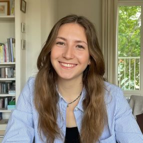 Clotilde, Babysitter à Montreal