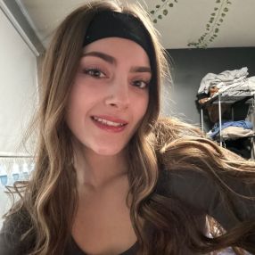 Peyton, Babysitter in Brandon
