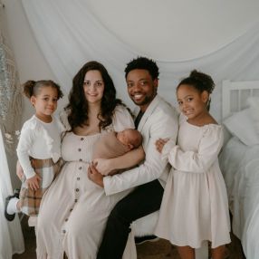 Tenille, Famille à Grande Prairie