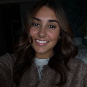 Sophia, Babysitter in Kelowna