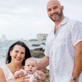 Alexandra, Family in Maple Ridge
