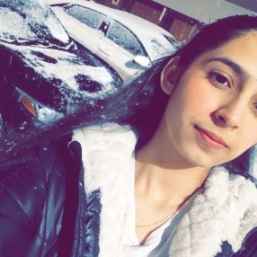 Navdeep, Babysitter in Prince Albert