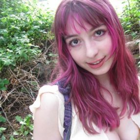 Talula, Babysitter in North Vancouver