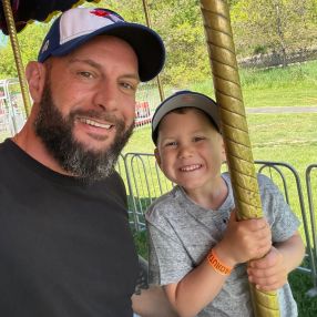 Dustin, Family in Barrie