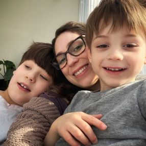 Dominique, Family in Québec