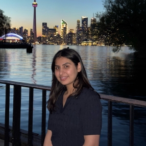 Gurnoor kaur, Babysitter à Chestermere