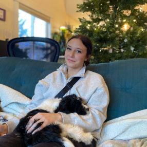 Payton, Babysitter à Camrose