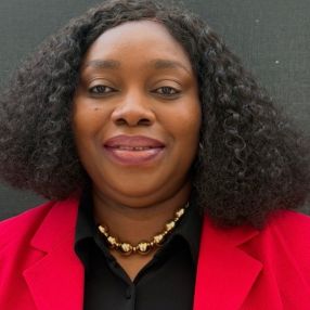 Opeyemi, Babysitter in Langley