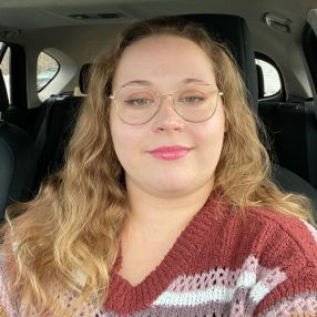 Caroline, Babysitter in Innisfil