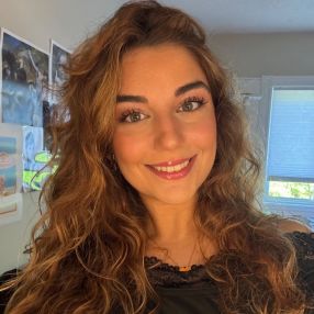 Shayla, Babysitter in Aurora