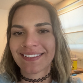 Danielle, Babysitter à Orillia