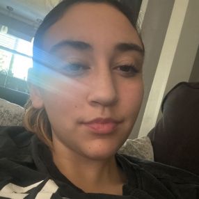 Asia, Babysitter in Mission