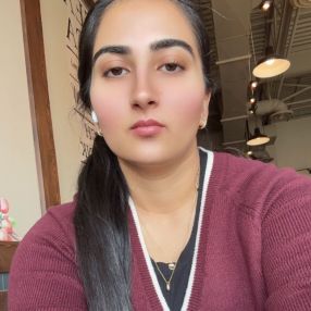 Sukhmandeep, Babysitter à Fort Saskatchewan